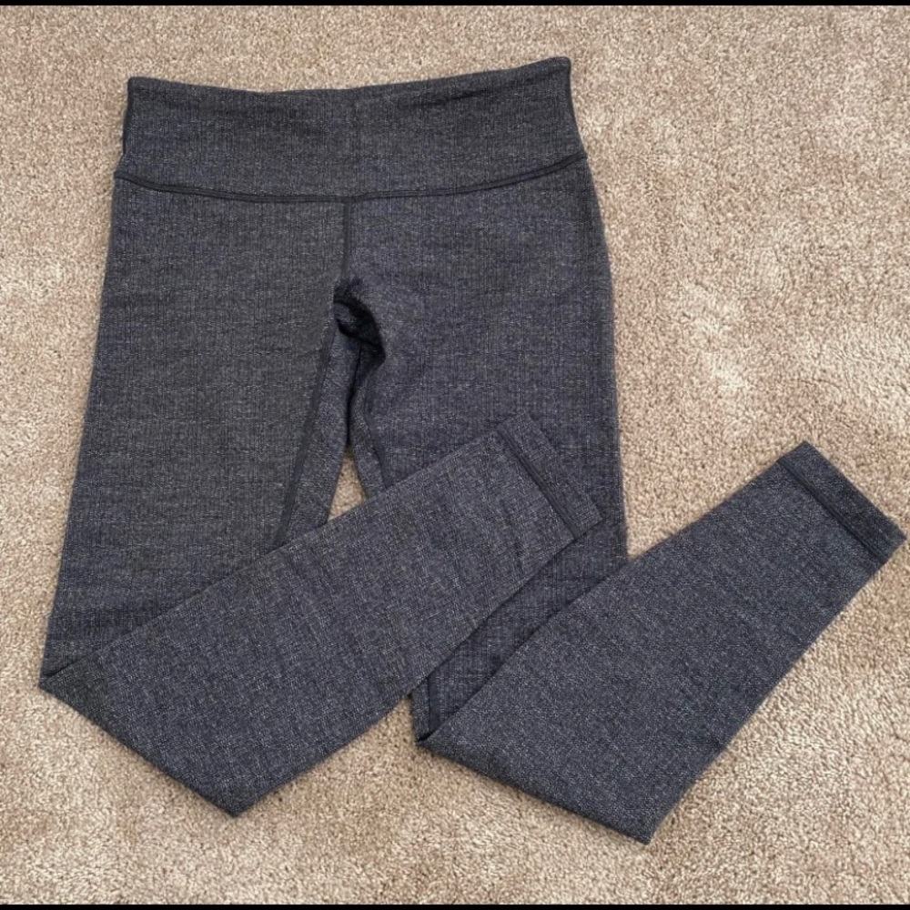 *New w/o Tags* Lululemon Size 8 28" Leggings grey textured Lululemon Align Pant